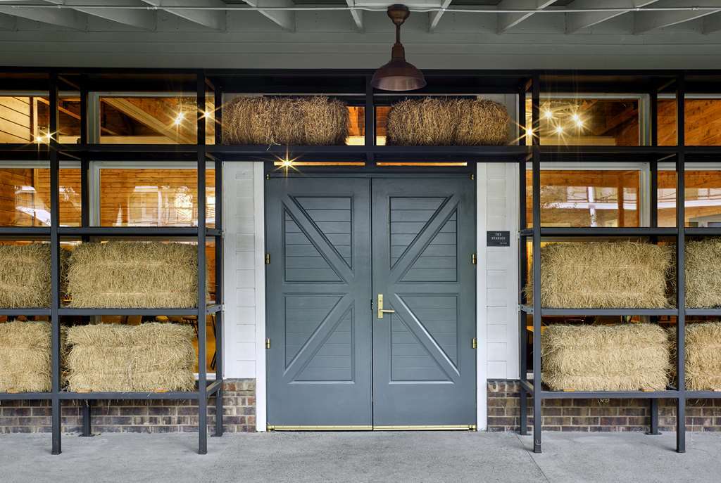 Cavalry Court, By Valencia Hotel Collection College Station Facilities photo