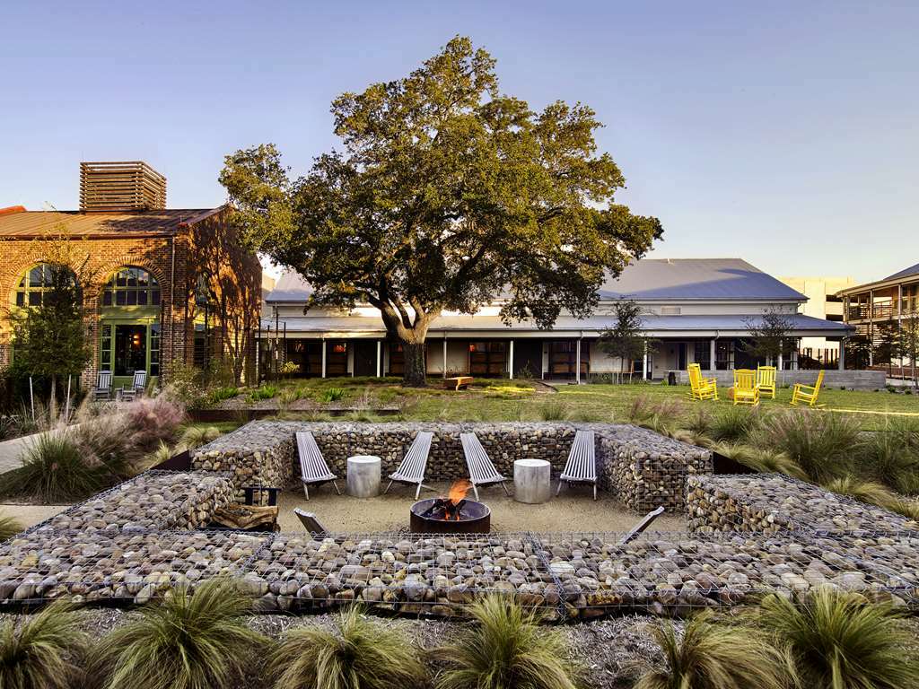Cavalry Court, By Valencia Hotel Collection College Station Facilities photo